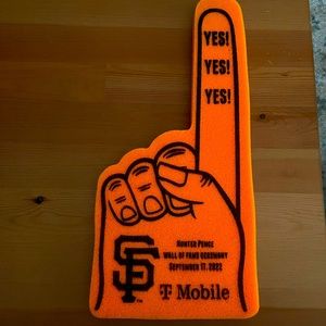 Hunter Pence Wall of Fame Ceremony foam finger, San Francisco Giants